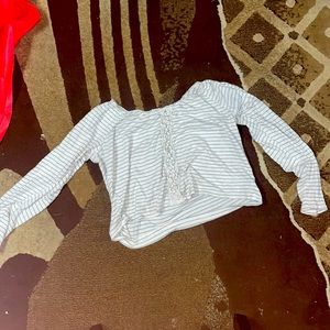 Cropped Long-Sleeve